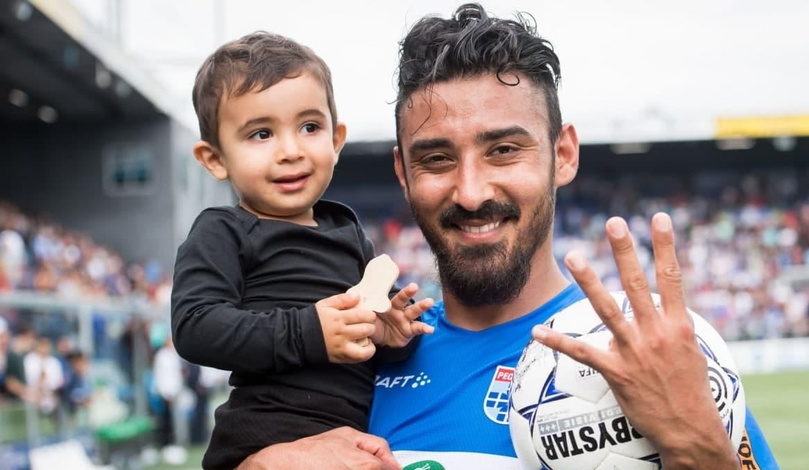 رضا قوچاننژاد رضا قوچاننژاد