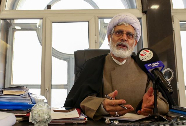 به رهبری گفتم کسانی که به شما وفادار بودند نتوانستند به مجلس بروند به رهبری گفتم کسانی که به شما وفادار بودند نتوانستند به مجلس بروند