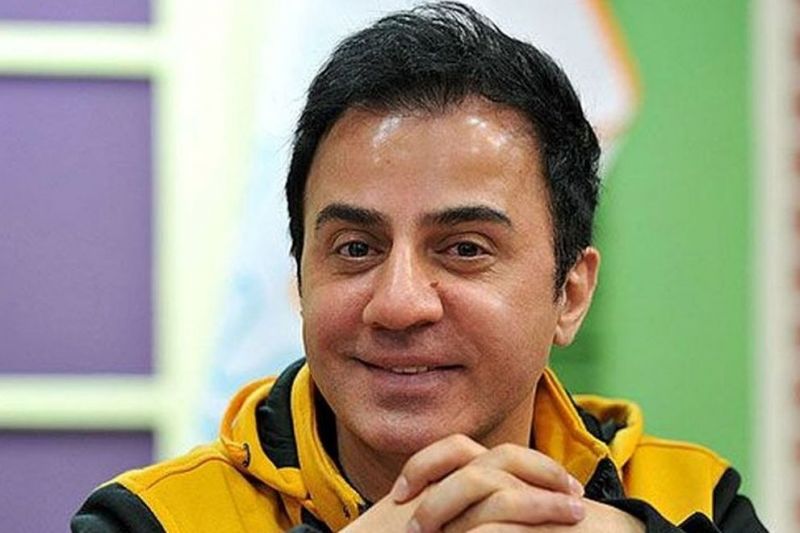 داریوش فرضیایی در لایو اینستاگرامیش سردار آزمون را شست و پهن کرد داریوش فرضیایی در لایو اینستاگرامیش سردار آزمون را شست و پهن کرد