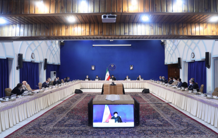 ساکنان حاشیه‌ساز خیابان پاستور | وزرای رئیسی زیر تیغ استیضاح می‌روند؟