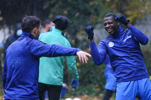 خبر بد برای فرهاد مجیدی ؛ ستاره استقلال یک دیدار دیگر را هم از دست داد شیخ دیاباته