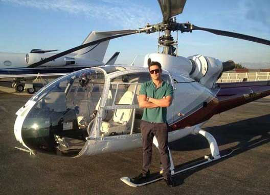 هلیکوپتر شخصی محمدرضا گلزار جنجال به پا کرد! + عکس هلیکوپتر شخصی محمدرضا گلزار جنجال به پا کرد! + عکس