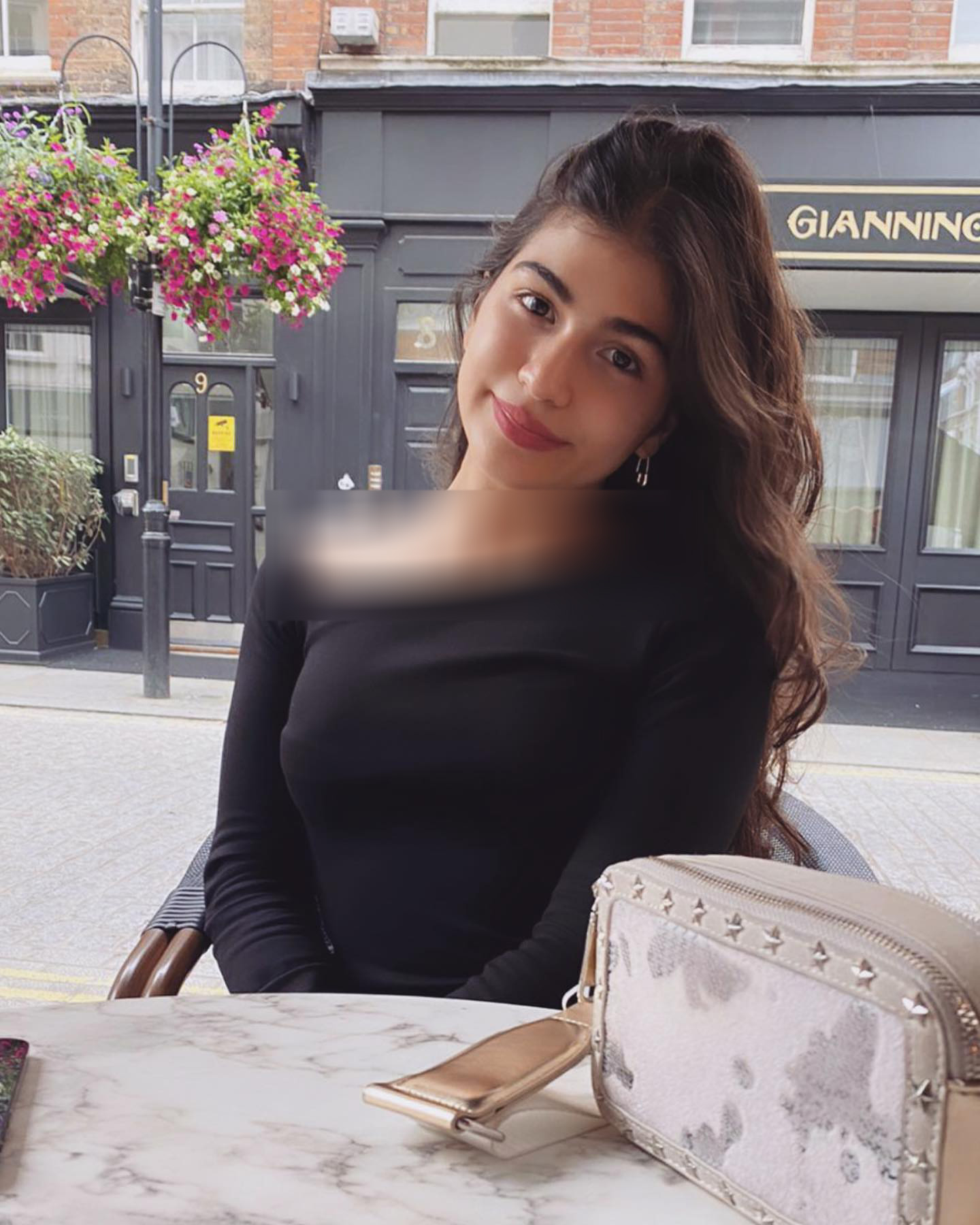 جنجال درخشیدن دختر علی دایی در انگلیس! / عکس تیپ اروپایی دنیز دنیز دایی