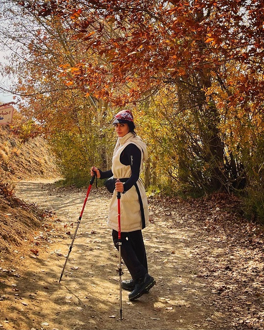 تیپ جالب و زیبا الناز شاکردوست در مسیر صعود به قله + عکس تیپ جالب و زیبا الناز شاکردوست در مسیر صعود به قله + عکس