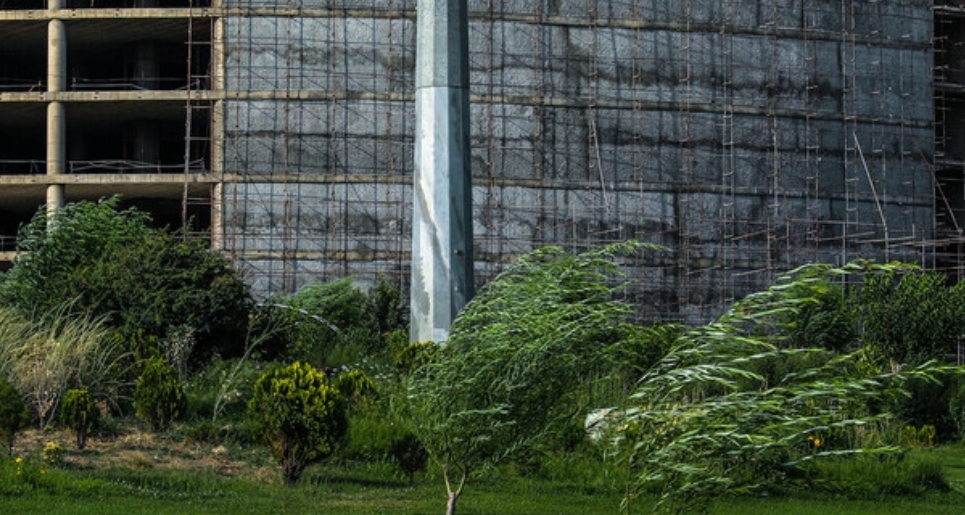 وزش باد شدید و خیزش گرد و خاک طی امروز/ افزایش دمای تهران وزش باد شدید و خیزش گرد و خاک طی امروز/ افزایش دمای تهران