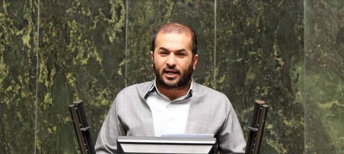 نماینده پیرانشهر: بازار ارز یله و رها است؛ مردم از فردای قیمتها خبر ندارند نماینده پیرانشهر: بازار ارز یله و رها است؛ مردم از فردای قیمتها خبر ندارند