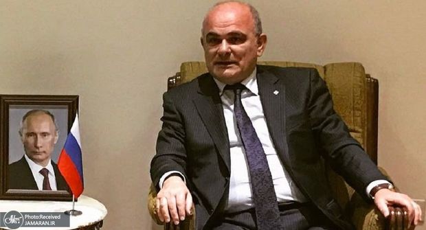 روزنامه جمهوری اسلامی: مماشات بیش از حد با سفیر روسیه در تهران او را گستاخ کرده است/ وزارت خارجه باید با وی برخوردی جدی کند تا او و بزرگترهایش در مسکو بفهمند که در ایران انقلاب شده است روزنامه جمهوری اسلامی: مماشات بیش از حد با سفیر روسیه در تهران او را گستاخ کرده است/ وزارت خارجه باید با وی برخوردی جدی کند تا او و بزرگترهایش در مسکو بفهمند که در ایران انقلاب شده است