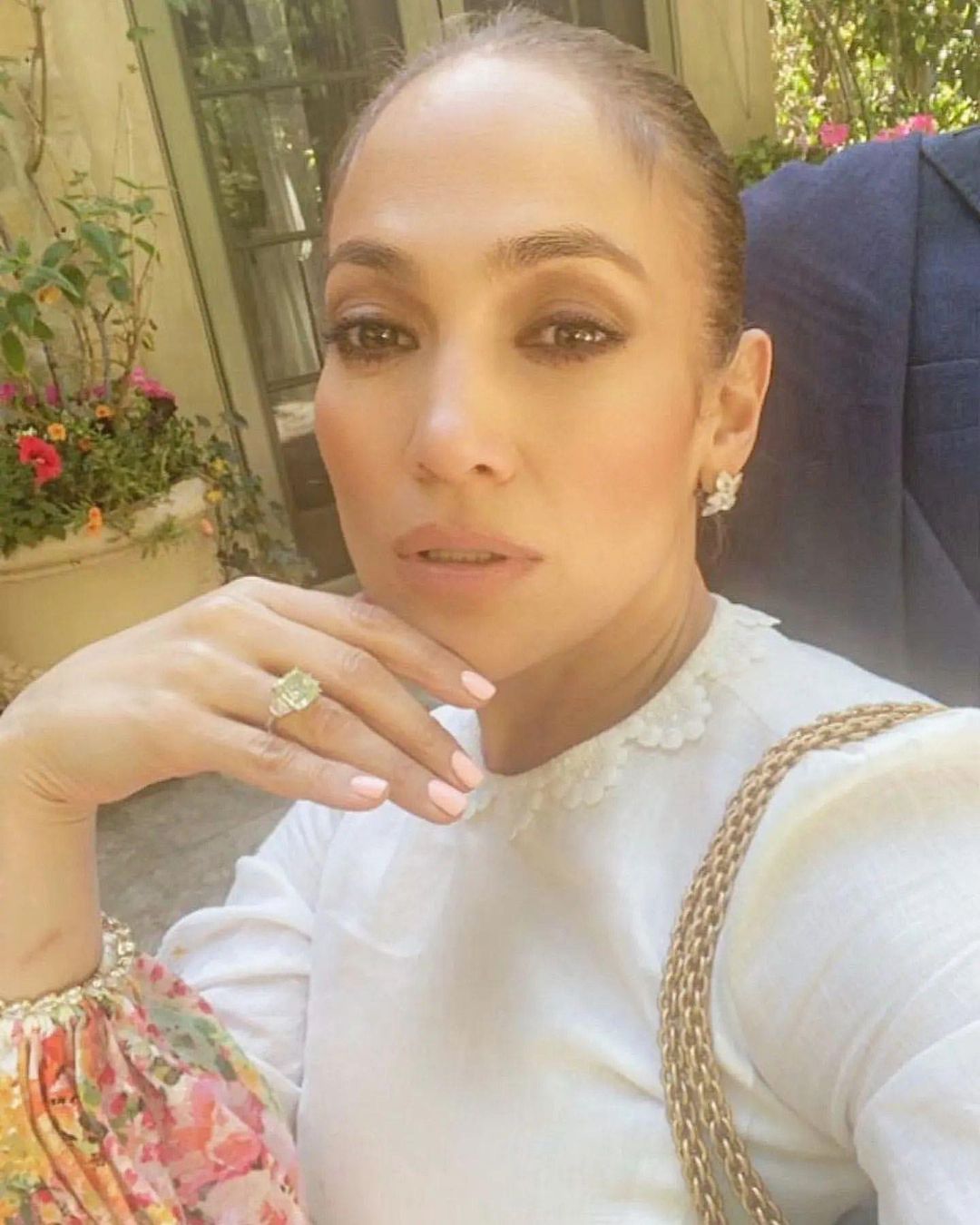 عکس جنیفر لوپز با حلقه نامزدی بن افلک