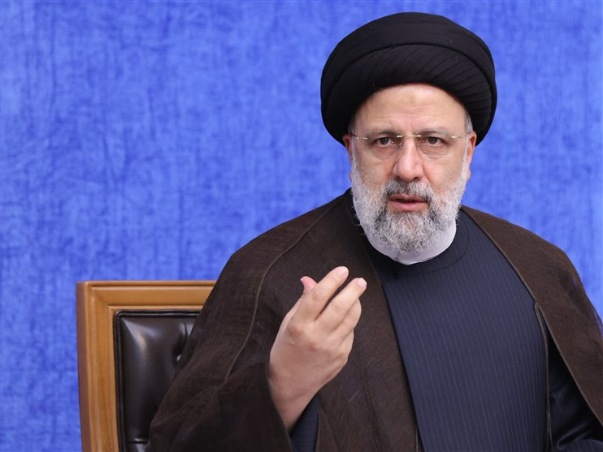 رئیسی: امریکا، منافقین و سایر دشمنان کشور تلاش کردند در ظرف دانشگاه شریف اهداف ضد ایرانی و ضد انقلابی خود را پیگیری کنند / مطمئن هستیم شریفیها اجازه نمیدهند که بدخواهان و منافقین، شرافت این دانشگاه را مخدوش کنند رئیسی: امریکا، منافقین و سایر دشمنان کشور تلاش کردند در ظرف دانشگاه شریف اهداف ضد ایرانی و ضد انقلابی خود را پیگیری کنند / مطمئن هستیم شریفیها اجازه نمیدهند که بدخواهان و منافقین، شرافت این دانشگاه را مخدوش کنند