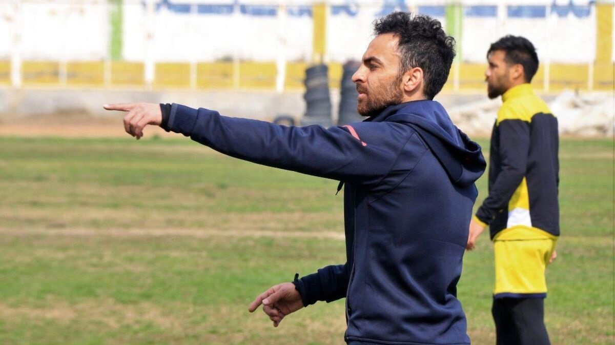 کری یک پرسپولیسی برای استقلالی ها کری یک پرسپولیسی برای استقلالی ها