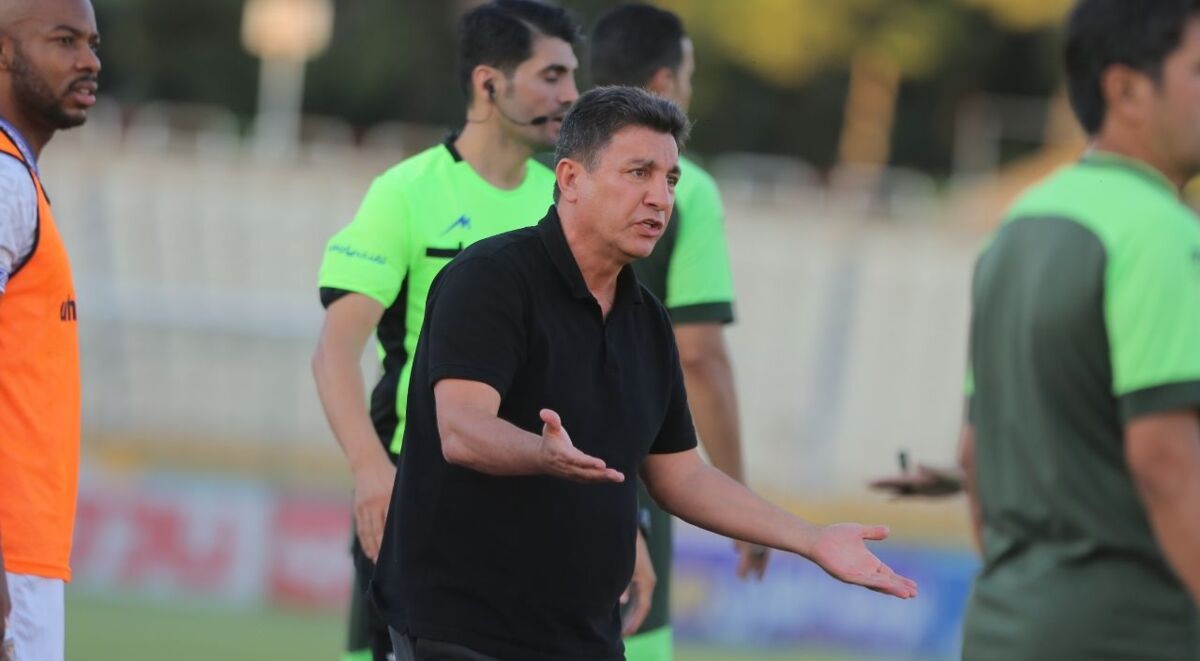 برنامه ویژه قلعه نویی برای یک استقلالی