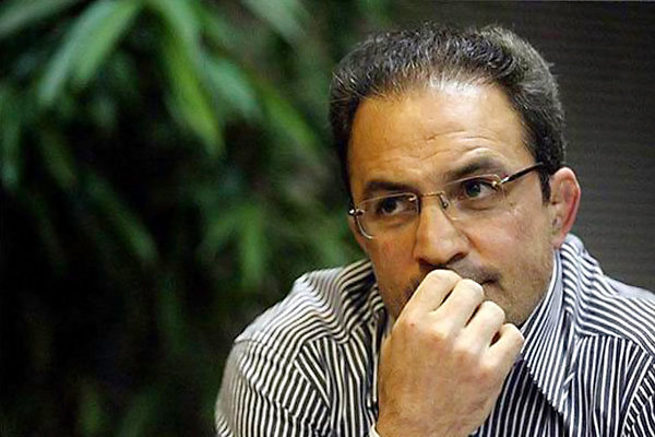 پیشنهاد امیررضا خادم به دولت رییسی برای بازگشت علی کریمی پیشنهاد امیررضا خادم به دولت رییسی برای بازگشت علی کریمی