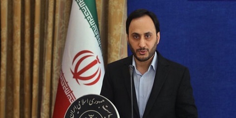 تنش شدید در نشست سخنگوی دولت با دانشجویان تنش شدید در نشست سخنگوی دولت با دانشجویان