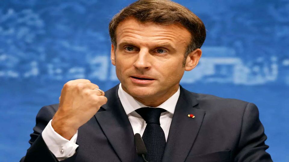 درخواست مکرون از ایران برای بازگشت به آرامش و روحیه همکاری درخواست مکرون از ایران برای بازگشت به آرامش و روحیه همکاری