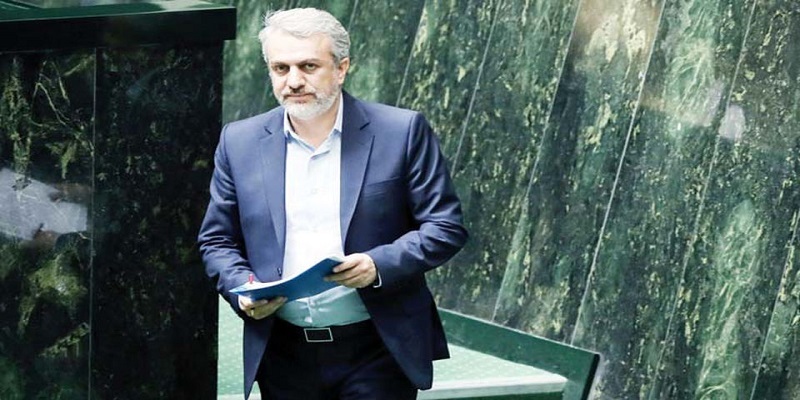 فاطمی امین بر لبه تیغ