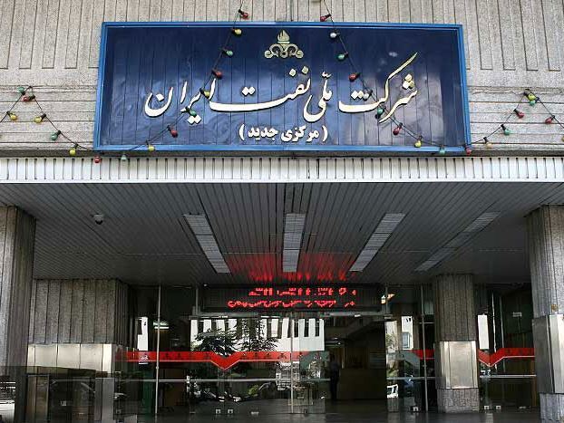 ۶۰۰ میلیارد دلار درآمد نفتی عربستان در سال ۲۰۲۲، درآمد ایران از فروش نفت در یازده ماهه سال گذشته، فقط ۱۴ میلیارد دلار / فروش تقریبا تمام نفت صادراتی ایرانی به چین، چگونه پس از بحران اوکراین، به ضرر تهران تمام شد؟ ۶۰۰ میلیارد دلار درآمد نفتی عربستان در سال ۲۰۲۲، درآمد ایران از فروش نفت در یازده ماهه سال گذشته، فقط ۱۴ میلیارد دلار / فروش تقریبا تمام نفت صادراتی ایرانی به چین، چگونه پس از بحران اوکراین، به ضرر تهران تمام شد؟