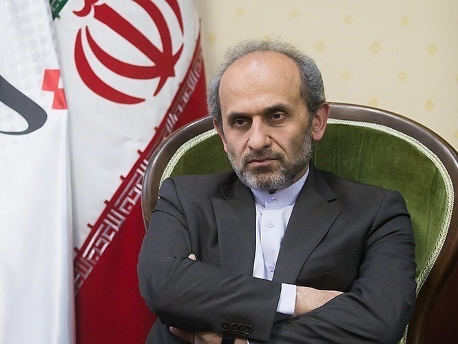 رئیس صداوسیما: میپذیریم که مرجعیت صداوسیما آسیب دیده / دهه ۷۰ دوران طلایی صداوسیما بود، چون رقیب نداشت؛ در تلاشیم به آن نقطه طلایی دست یابیم / در تمام کشورهای دنیا، دسترسی به بعضی از اطلاعات را مطابق قانون و یا حتی صلاحدید و مصلحتسنجی خودشان محدود میکنند رئیس صداوسیما: میپذیریم که مرجعیت صداوسیما آسیب دیده / دهه ۷۰ دوران طلایی صداوسیما بود، چون رقیب نداشت؛ در تلاشیم به آن نقطه طلایی دست یابیم / در تمام کشورهای دنیا، دسترسی به بعضی از اطلاعات را مطابق قانون و یا حتی صلاحدید و مصلحتسنجی خودشان محدود میکنند