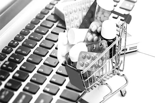 بلاتکلیفی در خرید آنلاین دارو بلاتکلیفی در خرید آنلاین دارو