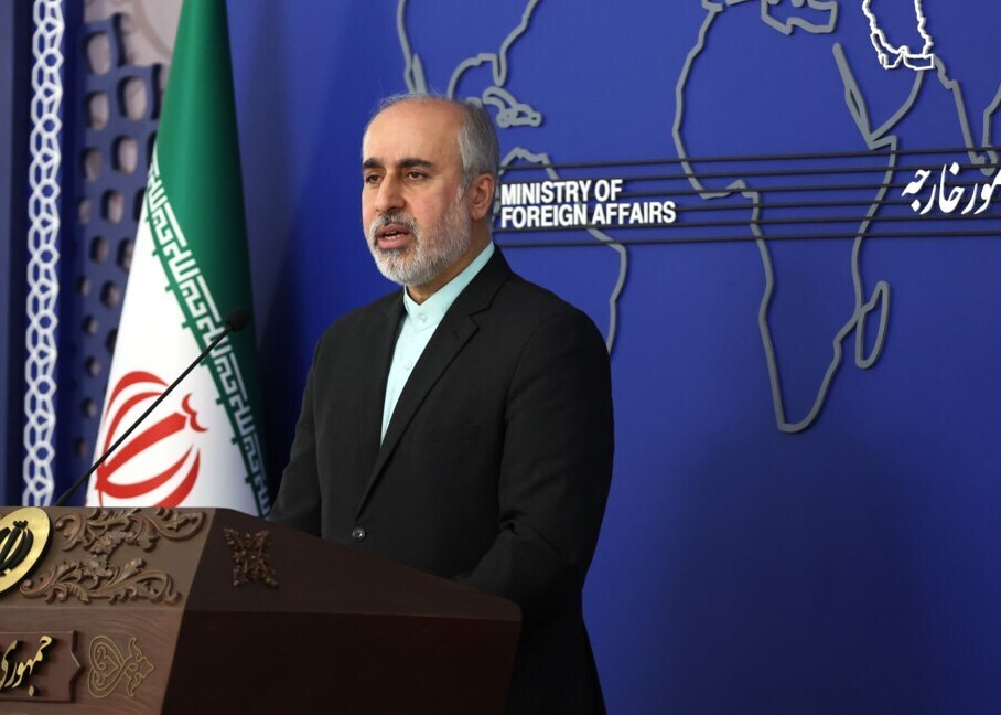 سخنگوی وزارت خارجه: گروههای مقاومت در منطقه در اقدامات خود از ایران دستور نمیگیرند / تکرار اتهام بیاساس به ایران، توطئهی کسانی است که منافع خود را در کشیدن مجدد پای آمریکا به معرکه ای تازه در منطقه میبینند سخنگوی وزارت خارجه: گروههای مقاومت در منطقه در اقدامات خود از ایران دستور نمیگیرند / تکرار اتهام بیاساس به ایران، توطئهی کسانی است که منافع خود را در کشیدن مجدد پای آمریکا به معرکه ای تازه در منطقه میبینند