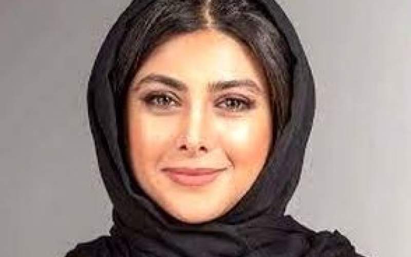 آزاده صمدی آن روی خودش را نشان داد آزاده صمدی آن روی خودش را نشان داد