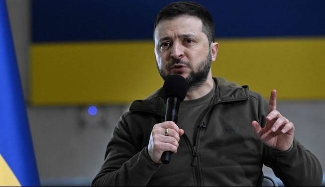 پیشنهاد زلنسکی برای اعمال تحریم‌های ۵٠ ساله علیه ایران