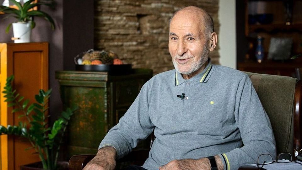 بهزاد نبوی: هیچ اثری از حضور مردم در انتخابات نمیبینم/ بخشهایی از حاکمیت از تشکیل شورای میانهروها خشنود نیستند بهزاد نبوی: هیچ اثری از حضور مردم در انتخابات نمیبینم/ بخشهایی از حاکمیت از تشکیل شورای میانهروها خشنود نیستند