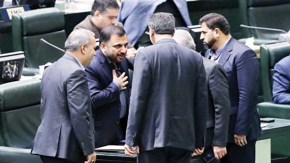 یک به اضافه هفت یک به اضافه هفت