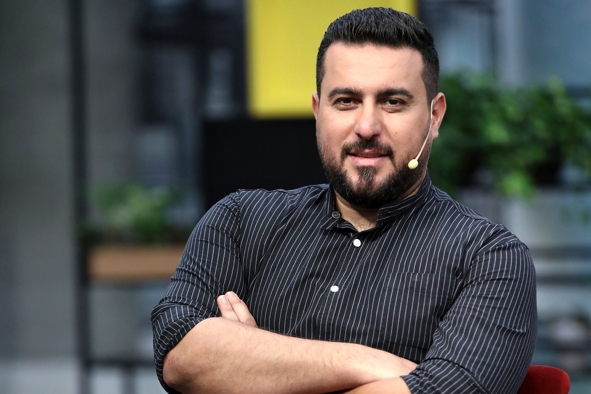 چرا محسن کیایی خداحافظی کرد؟