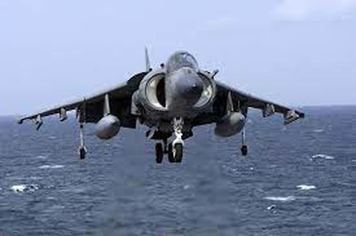 چرخش درجا و قدرت عمودپروازی جنگنده F۳۵