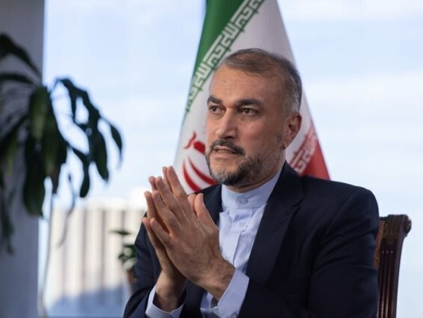 امیرعبداللهیان: در ۶ هفته گذشته پیامهایی را از آمریکا از طریق سفارت سوئیس دریافت کردهایم؛ تاکید کردهاند که به دنبال توسعه دامنه جنگ نیستند امیرعبداللهیان: در ۶ هفته گذشته پیامهایی را از آمریکا از طریق سفارت سوئیس دریافت کردهایم؛ تاکید کردهاند که به دنبال توسعه دامنه جنگ نیستند