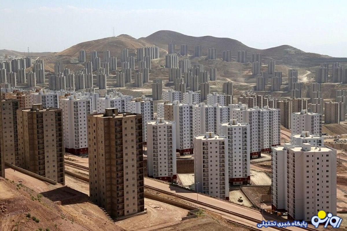 مسکن چینی از بندرعباس کلید خورد/ چینیها هزینه ساختوساز را از پول نفت ایران کم میکنند مسکن چینی از بندرعباس کلید خورد/ چینیها هزینه ساختوساز را از پول نفت ایران کم میکنند