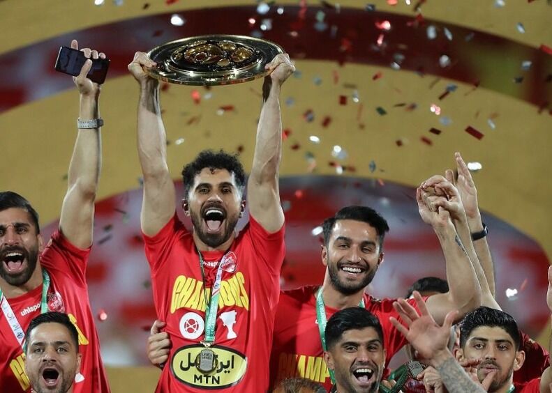 کاپیتان عالیشاه در آستانه گلات قهرمانی کاپیتان عالیشاه در آستانه گلات قهرمانی