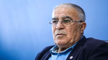 حسن روشن: عمه من هم استقلال را هفتم میکند! حسن روشن: عمه من هم استقلال را هفتم میکند!