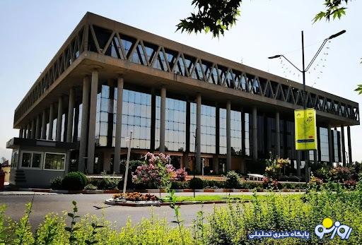 به بهانه انتقاد شدید حسن روحانی و برخورد گزینشی صداوسیما با سخنان پزشکیان/رسانه ضد مخاطب به بهانه انتقاد شدید حسن روحانی و برخورد گزینشی صداوسیما با سخنان پزشکیان/رسانه ضد مخاطب