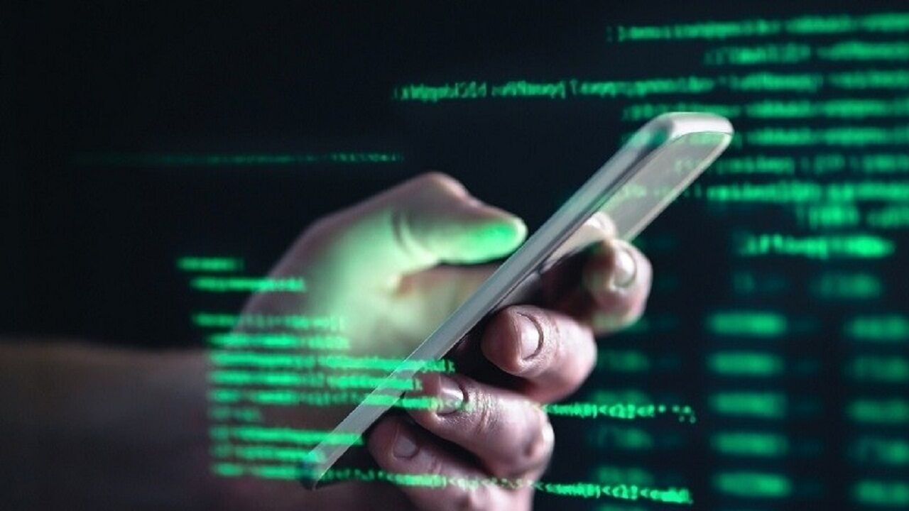 با باز کردن این پیامکها حسابتان خالی میشود! با باز کردن این پیامکها حسابتان خالی میشود!