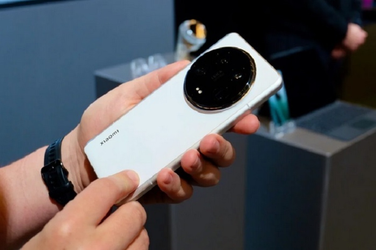 قیمت این مدل از گوشی شیائومی به ۱۰۰ میلیون رسید!