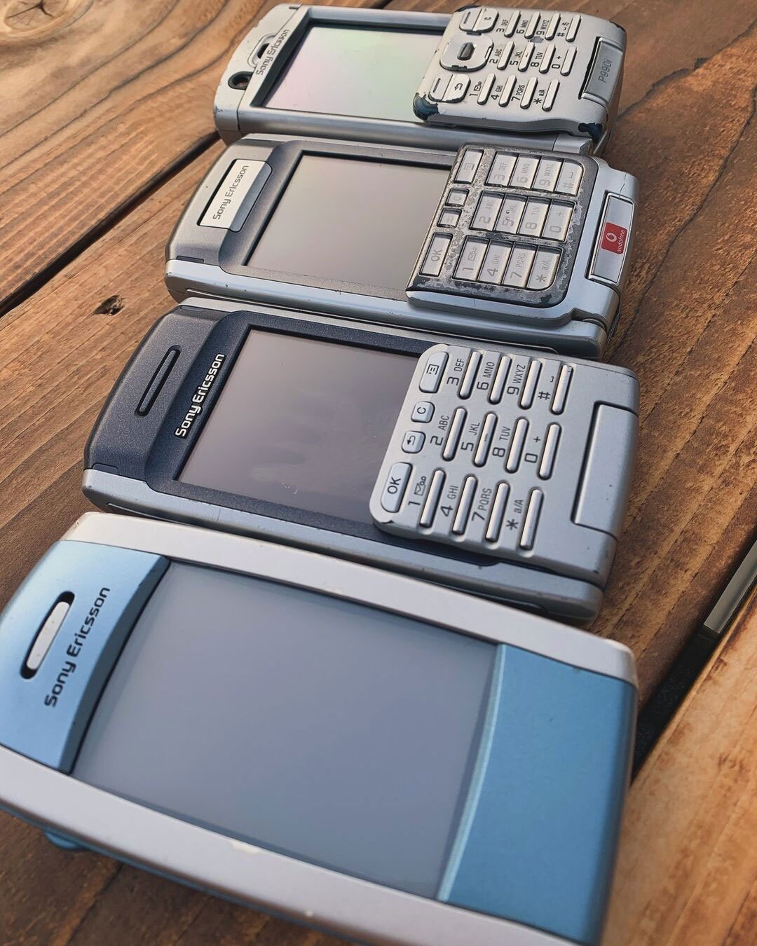 سری P سونی اریکسون: اوج نوآوری و طراحی در دنیای موبایل سری P سونی اریکسون: اوج نوآوری و طراحی در دنیای موبایل