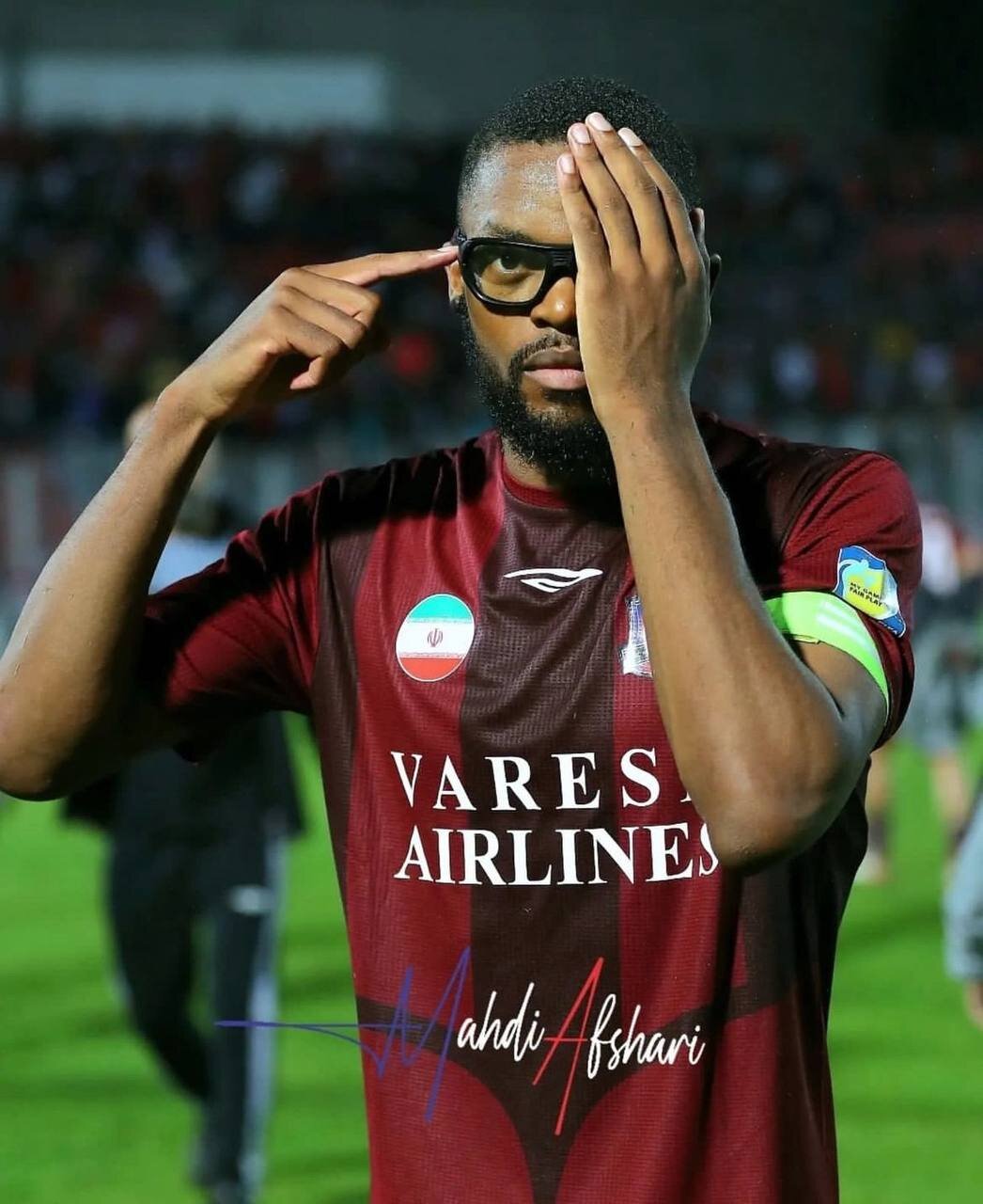 عکس | پیام کوین یامگا به استقلالیها؛ با یک چشم هم میدرخشم!