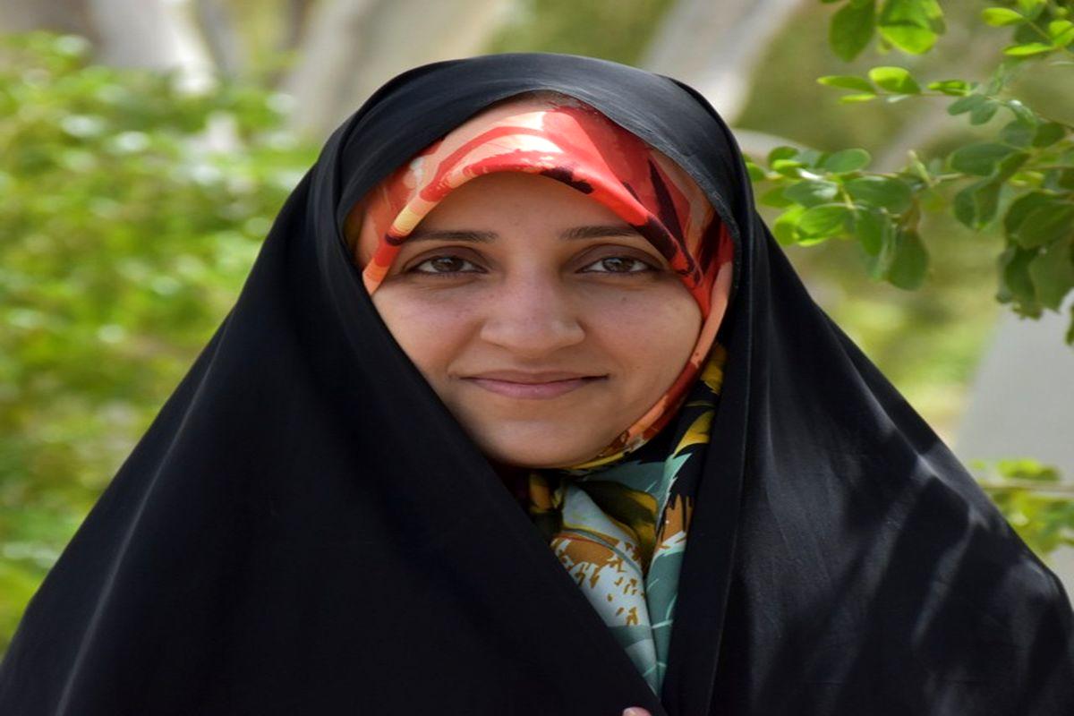 خبر مهم از دولت پزشکیان؛ زنان دولتمرد افزایش مییابند؟ خبر مهم از دولت پزشکیان؛ زنان دولتمرد افزایش مییابند؟