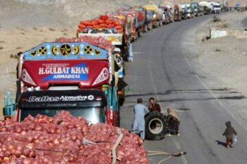 کامیونهای طالبان در مرز گرفتار شد