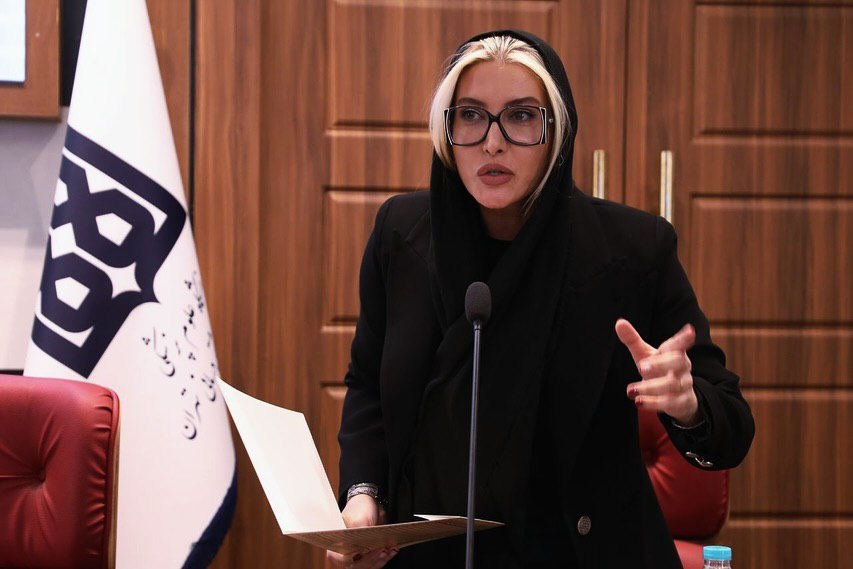 استایل متفاوت فریبا نادری در دانشگاه جلبتوجه کرد