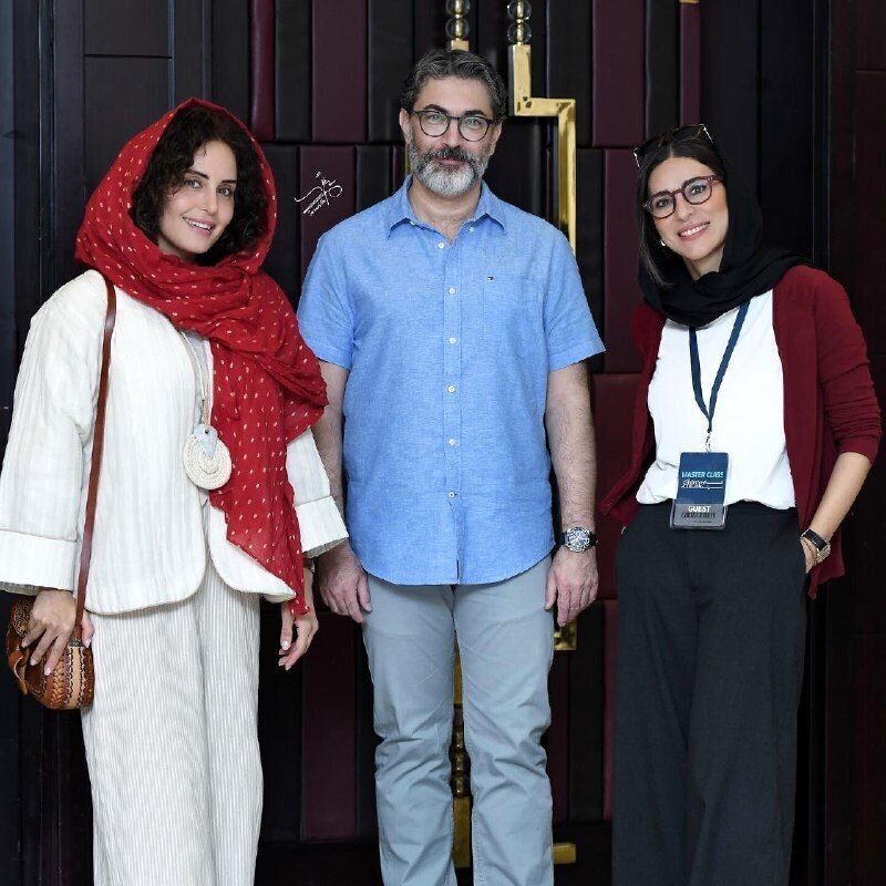 استایل تماشایی سحر دولتشاهی و الناز شاکردوست در کنار پارسا پیروزفر (عکس) استایل تماشایی سحر دولتشاهی و الناز شاکردوست در کنار پارسا پیروزفر (عکس)