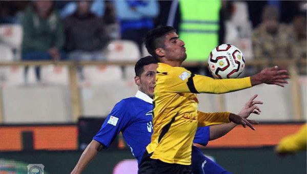 درگیری تنبهتن رامین رضاییان و یک استقلالی!