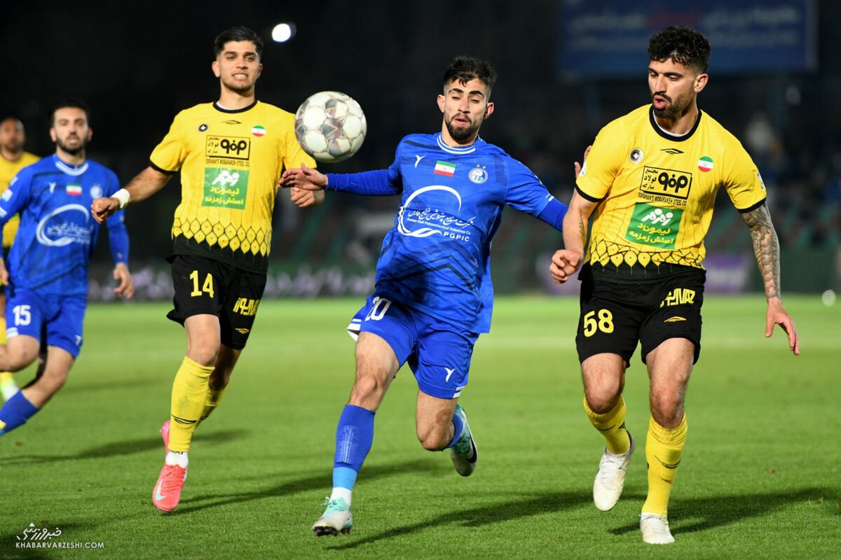 استقلال با پنج تغییر به مصاف سپاهان میرود +عکس استقلال با پنج تغییر به مصاف سپاهان میرود +عکس