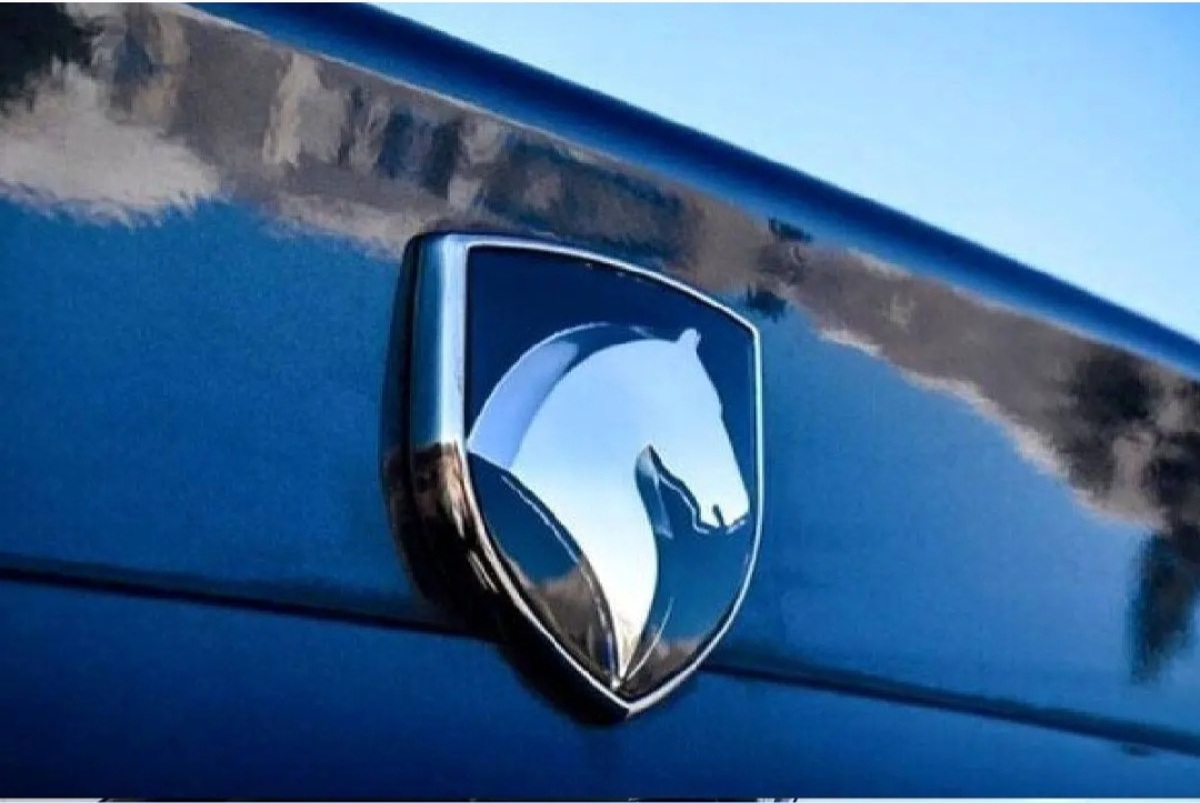 فروش فوری ایران خودرو با تحویل یک ماهه آغاز شد فروش فوری ایران خودرو با تحویل یک ماهه آغاز شد