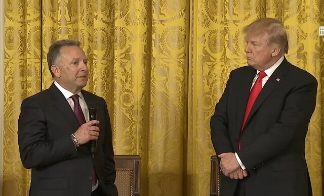 چرخشهای ترامپ درباره ایران؛ از تهدید تا مذاکره/ بازی راهبردی یا سردرگمی سیاسی؟