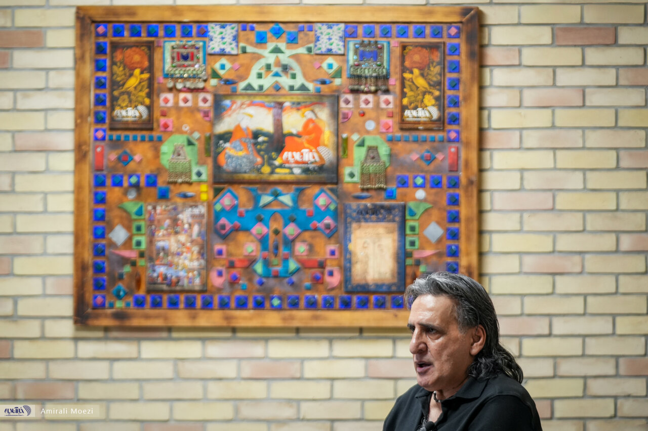 اشتباه بزرگ عابدزاده رفتن به پرسپولیس بود/این استقلال را فقط فرهاد مجیدی نجات می‌دهد