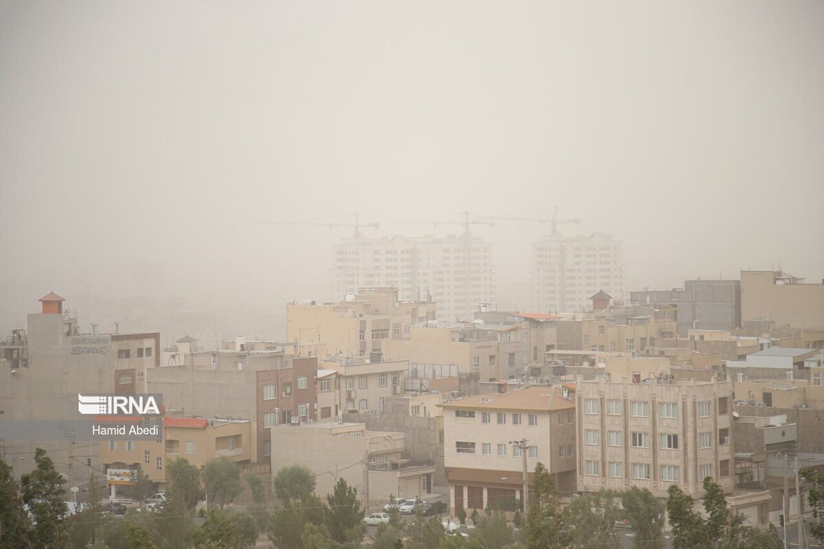 هشدار مدیریت بحران به تهرانیها/ وزش باد شدید و افزایش گرد و غبار هشدار مدیریت بحران به تهرانیها/ وزش باد شدید و افزایش گرد و غبار