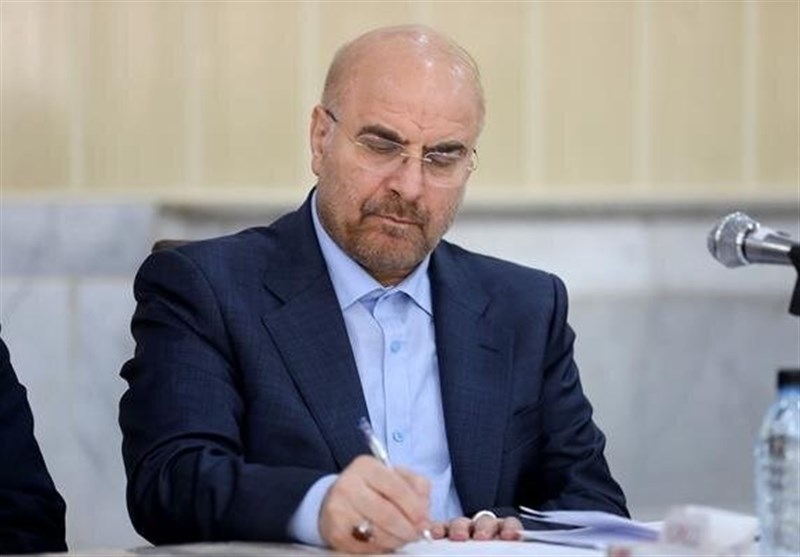 قالیباف به کارن همایونفر تبریک گفت قالیباف به کارن همایونفر تبریک گفت