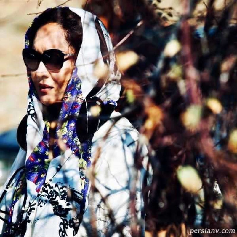 رونمایینیکی کریمی از پدر , مادر , خواهر و خواهر زاده اروپاییش! رونمایینیکی کریمی از پدر , مادر , خواهر و خواهر زاده اروپاییش!